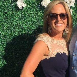 Meet your Posher, Becky